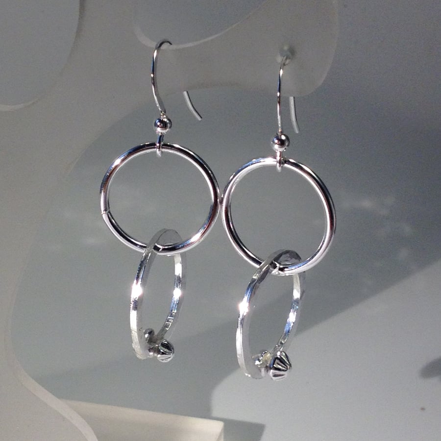 Hammered circle dangle earrings - maggi