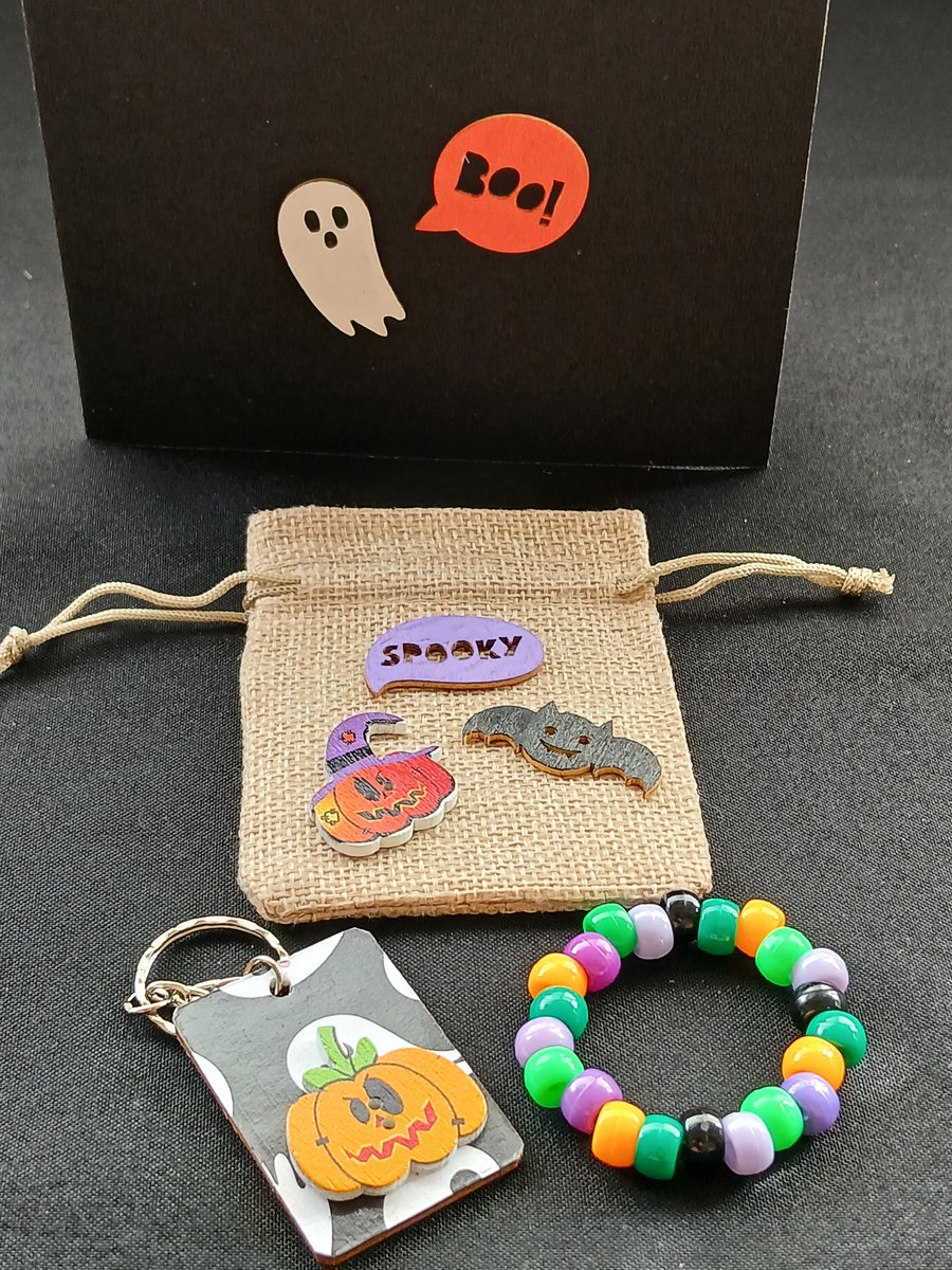 Handmade Halloween bracelet and keyring 