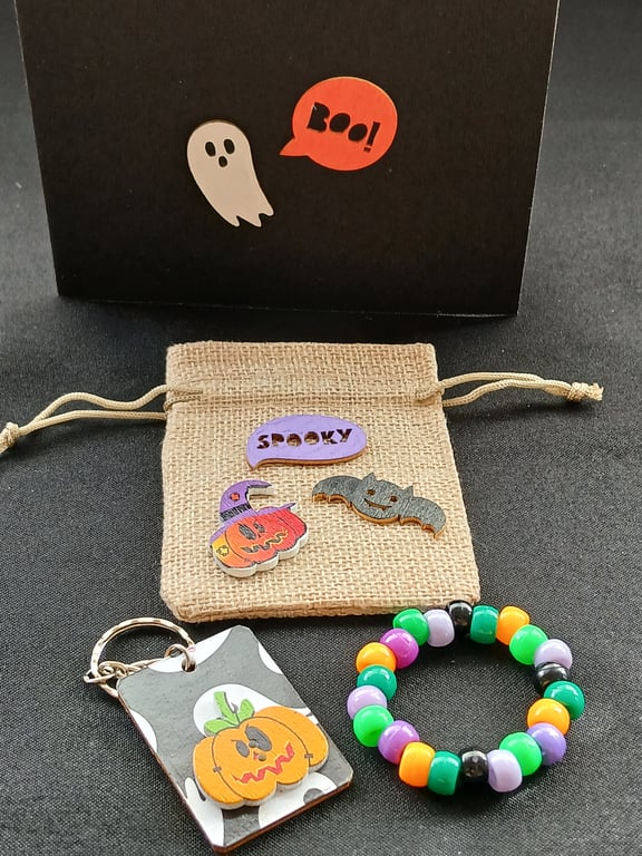 Handmade Halloween bracelet and keyring 