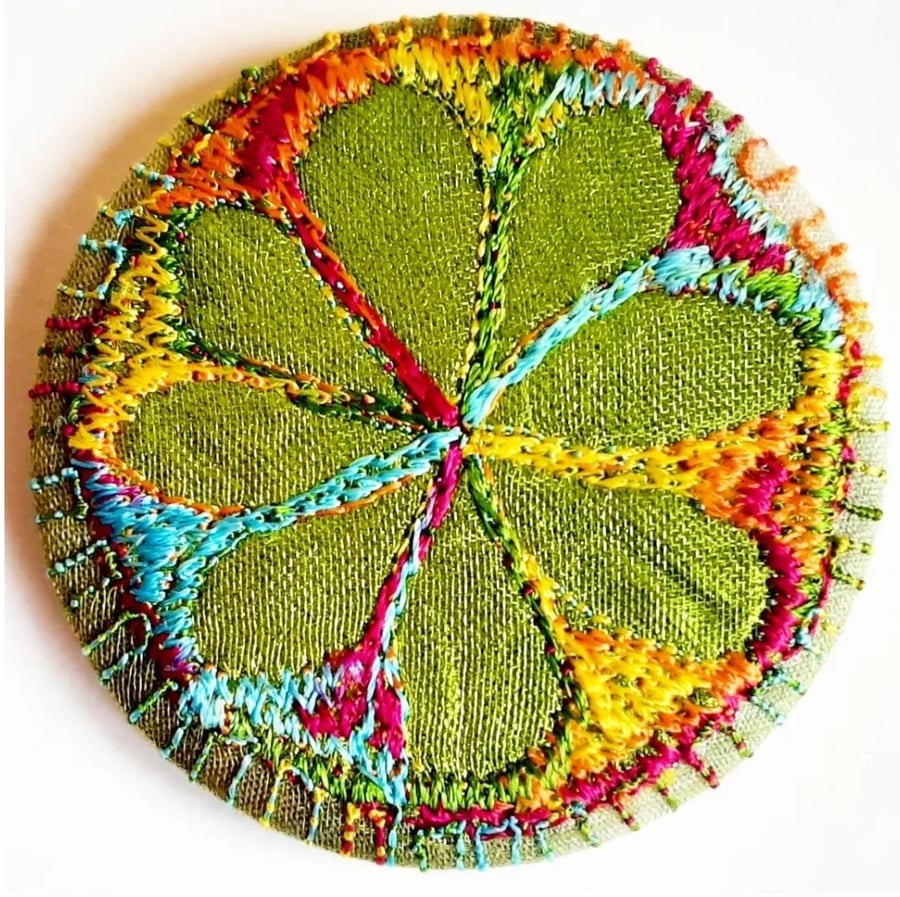 Badge 45mm Multicoloured Flower Textile Badge 