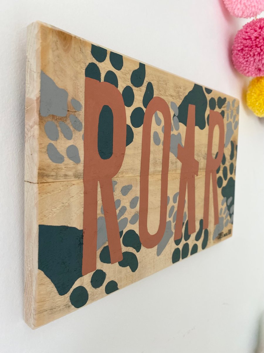 Dinosaur Skeletal Footprint Wooden Sign - ROAR