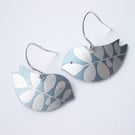 Bird earrings with leaf print in grey and silver