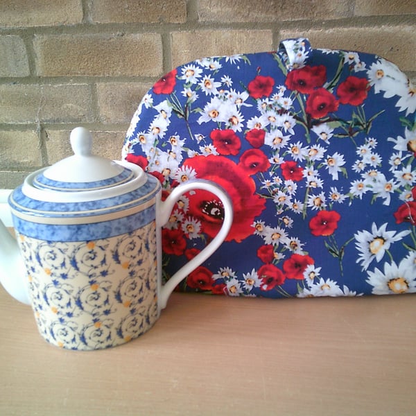 Poppies and Daisies Large Teacosy