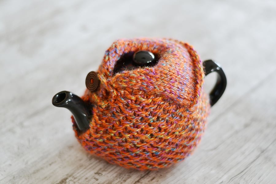 Teapot Cardigan Cover, Tea Cozy 1-2 Cup , Aran