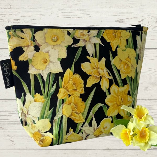 Makeup bags yellow daffodils