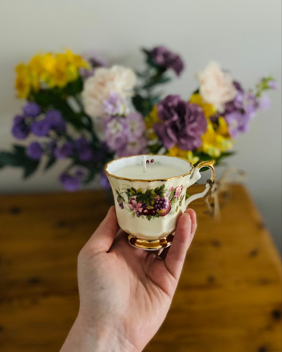 Cassis & Fig Tea Cup Candle