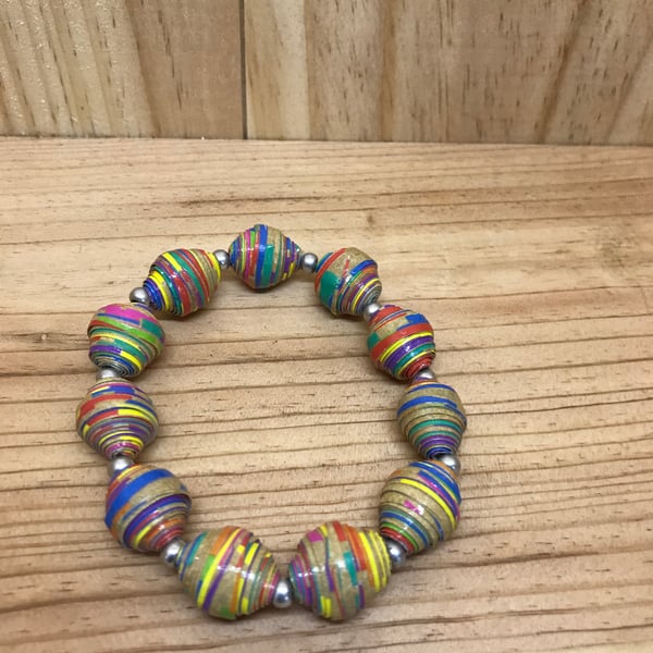 Paper Bead Bracelet. (225)