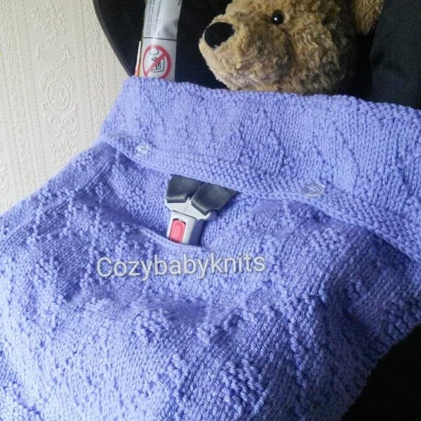 FIRST SIZE BABY CAR SEAT BLANKET