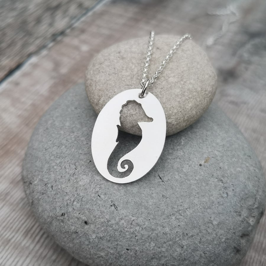 Sterling Silver Seahorse Oval Disc Statement Pendant Necklace