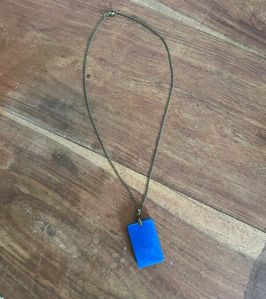 'Naomi' Blue Rectangle Pendant