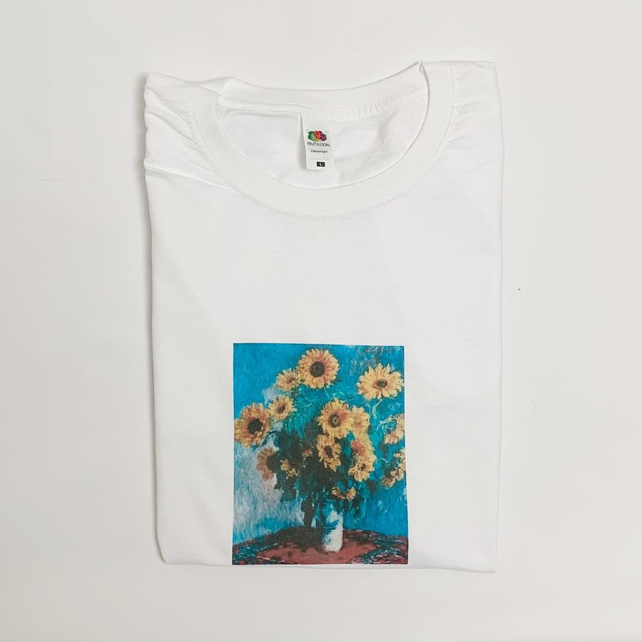 Claude Monet Bouquet of Flowers Vintage Aesthetic Art T-Shirt