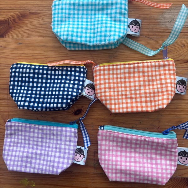 Summer seconds - Five Gingham Cotton pouches - super cute