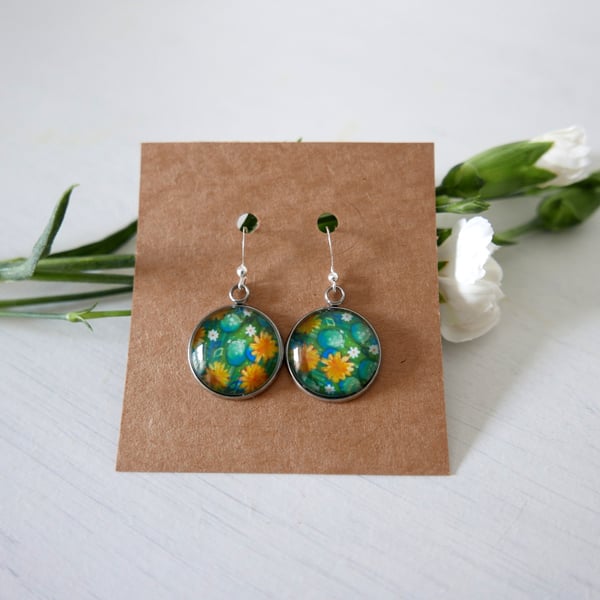 Green Dangle Earrings, Floral Dandelion Jewellery, Flowers, Meadow