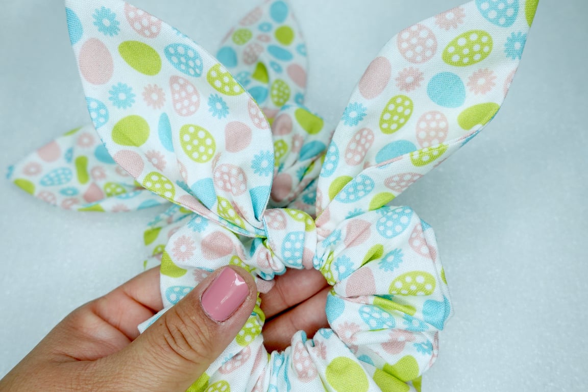 Spring Easter Bunny Scrunchies, Scrunchies with Bow