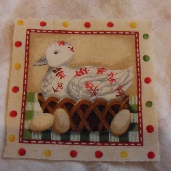 100% cotton fabric squares.Duck and eggs (104)