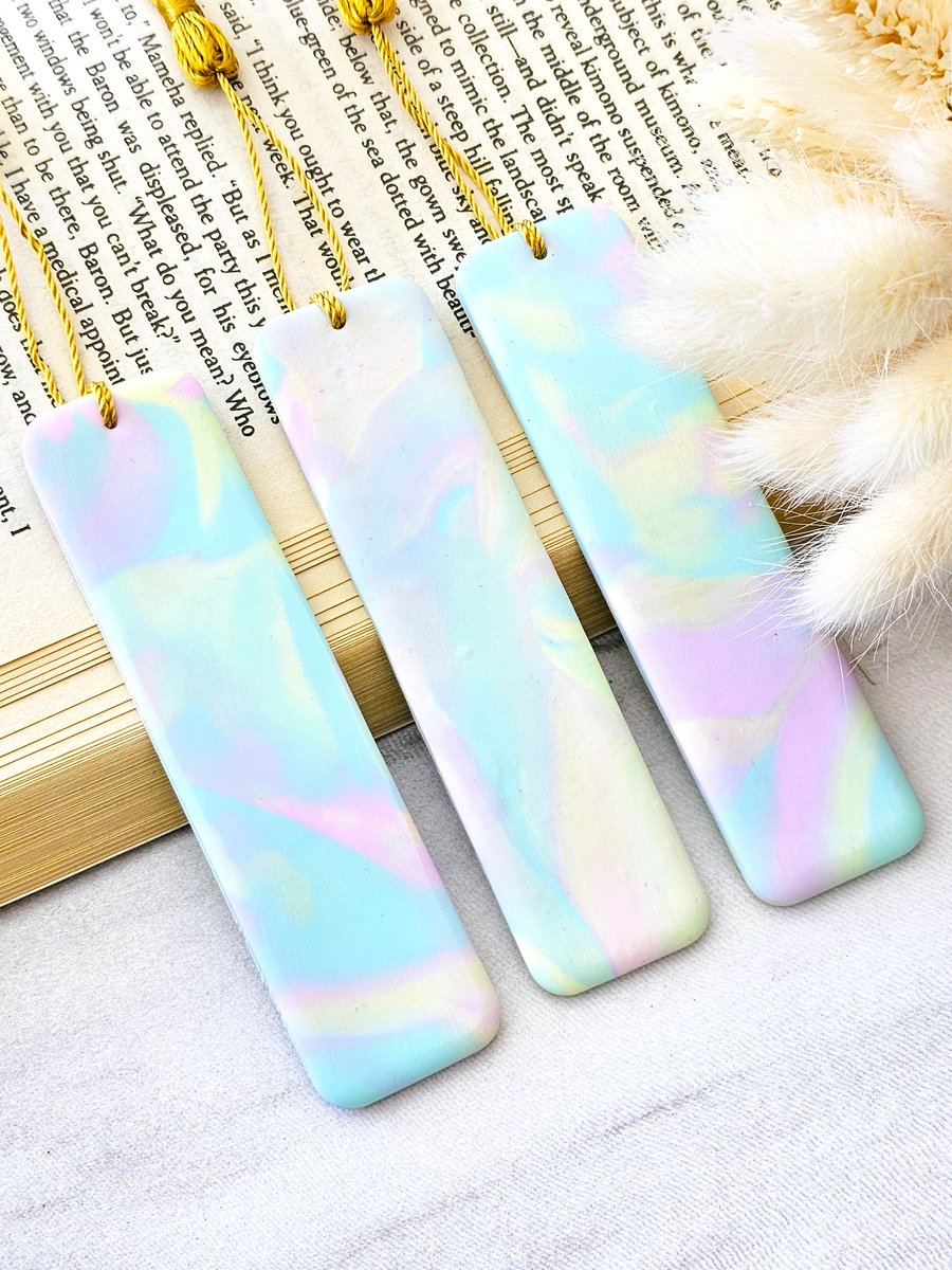 Pastel Bookmark With Tassel