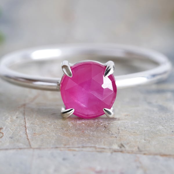 Pink 6mm Sapphire Ring