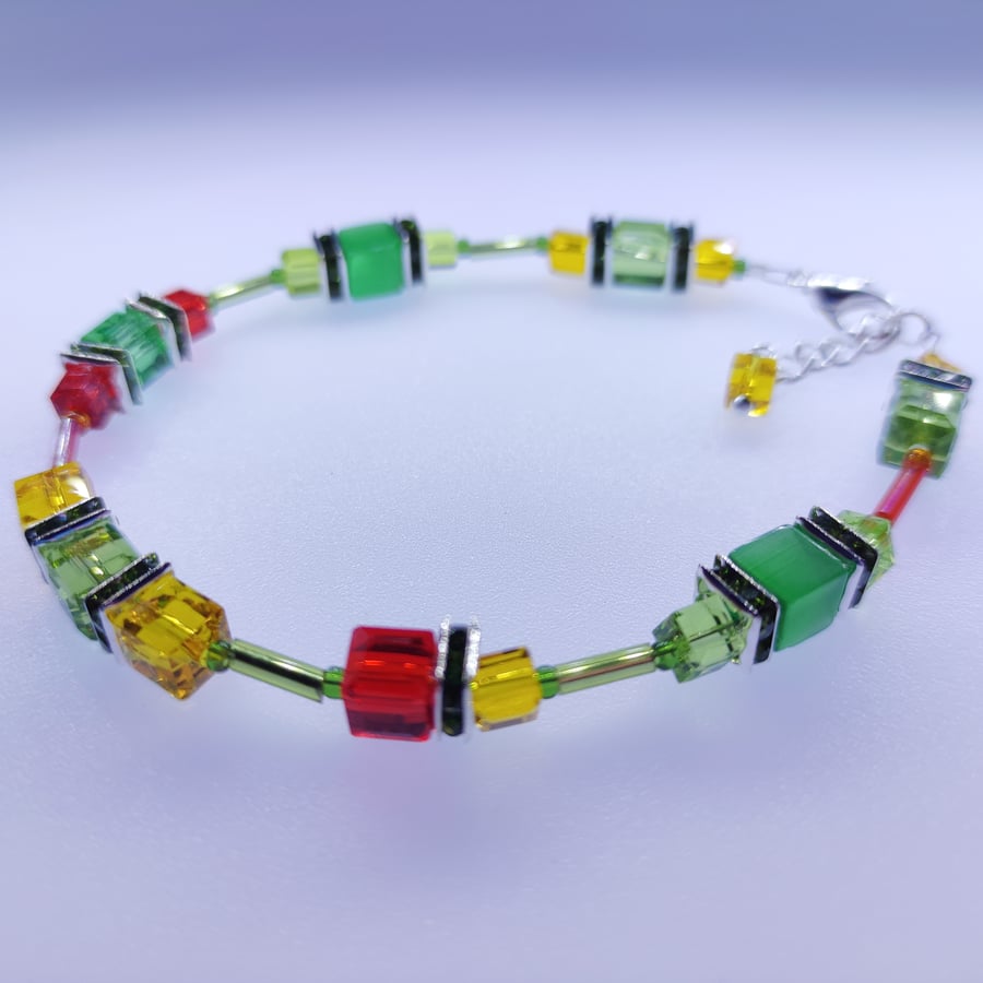 Crystal bracelet in the colours of autumn 