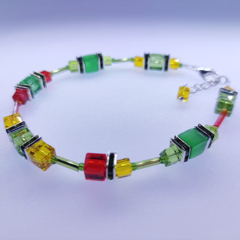 Crystal bracelet in the colours of autumn 