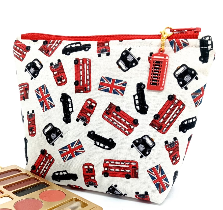 London Buses and Taxis make up bag 113LF