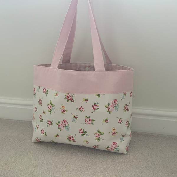 Handmade Fabric Tote Bag, Beach Bag, Handbag, Travel Bag, Work Bag, Floral, Rose