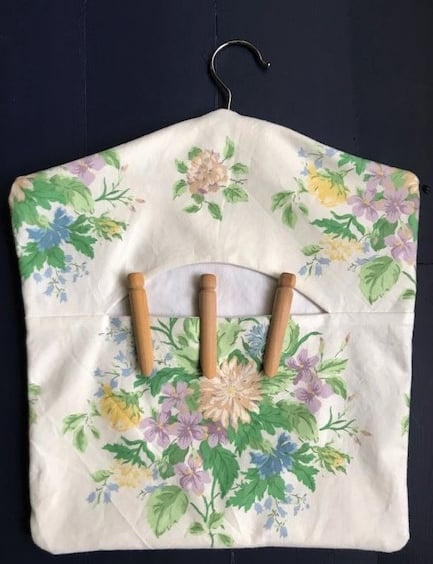 Vintage Sanderson cottage flowers fabric peg bag