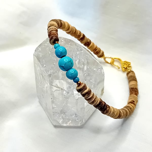 Gradient Turquoise & Coconut Shell Bracelet