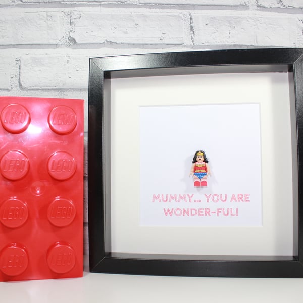 LEGO WONDER WOMAN - Framed minifigure - Mothers Day - Mum - Mummy - Wonder-ful