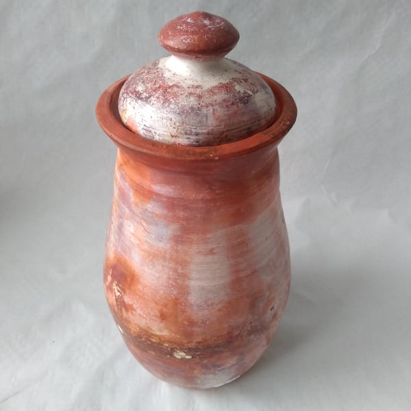 CERAMIC JAR WITH LID  26 CMS HIGH