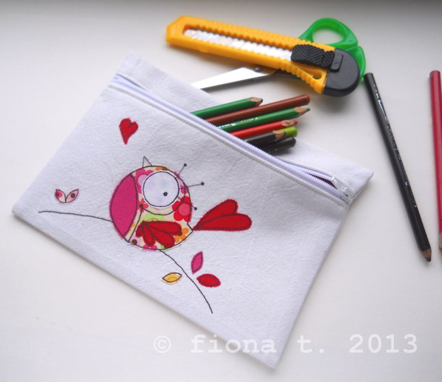 free embroidered purse - pink bird