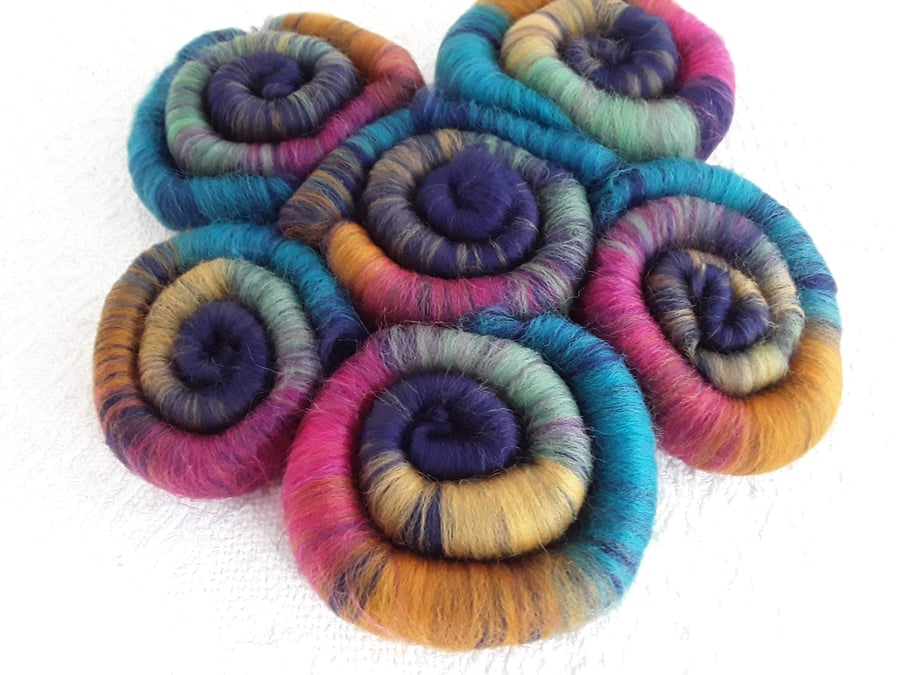 'Magic Carpet' Wool Rolags, hand pulled 100 grams.