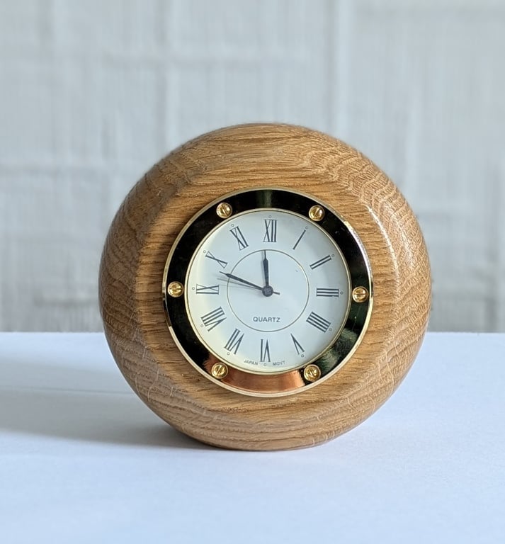 Bespoke Light Oak Porthole Clock