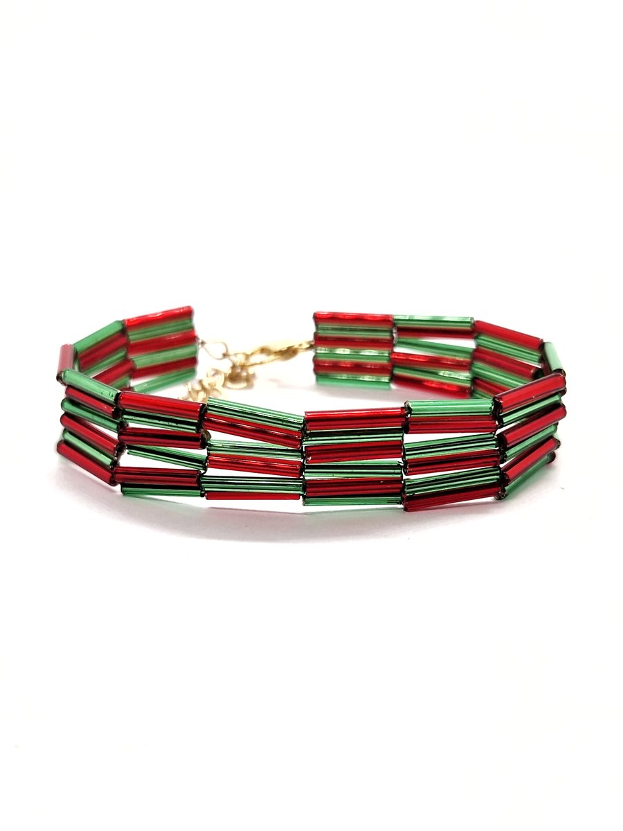 Green and red bugle bead Christmas bracelet