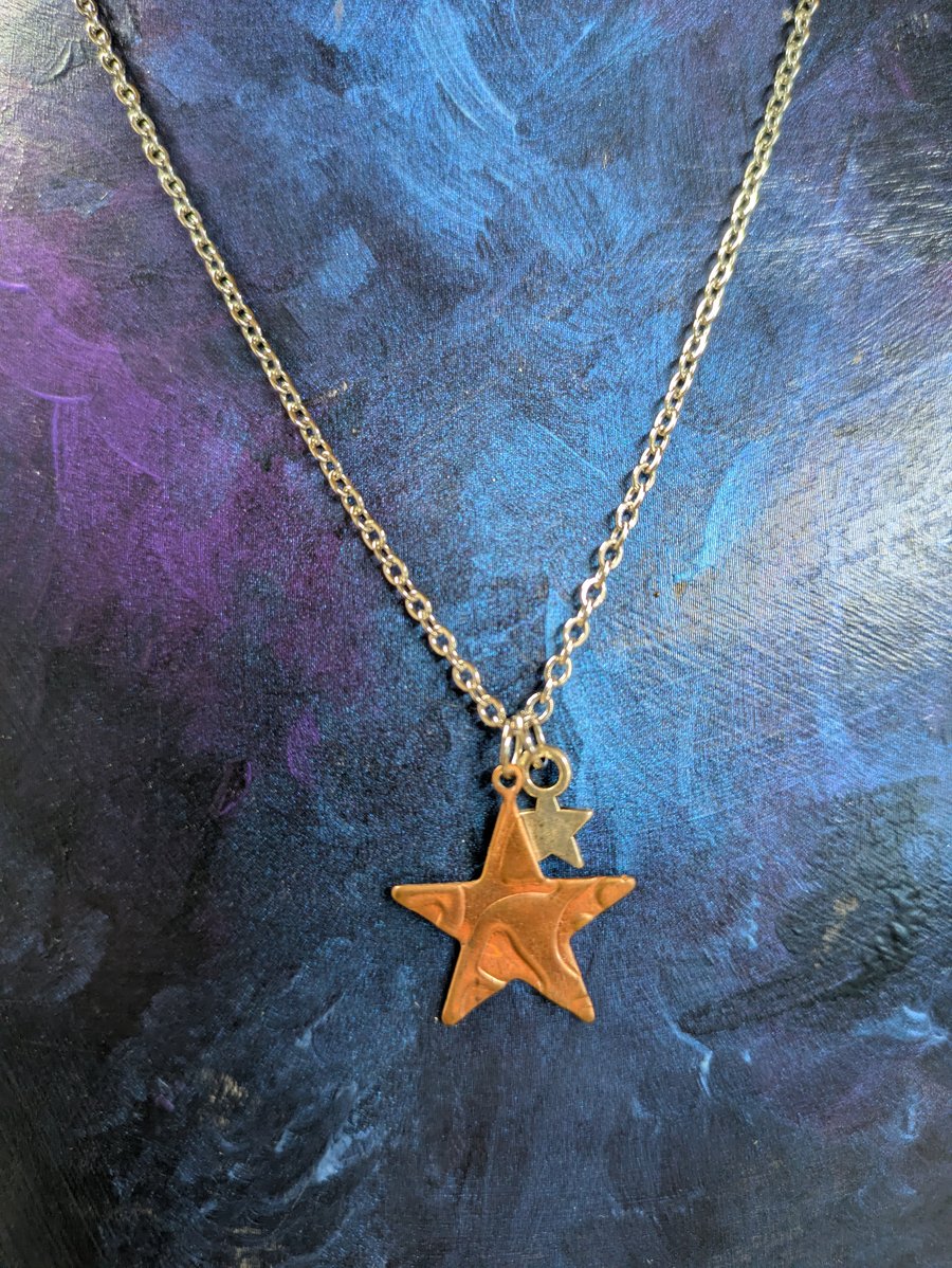 Stainless steel necklace with copper pendant 