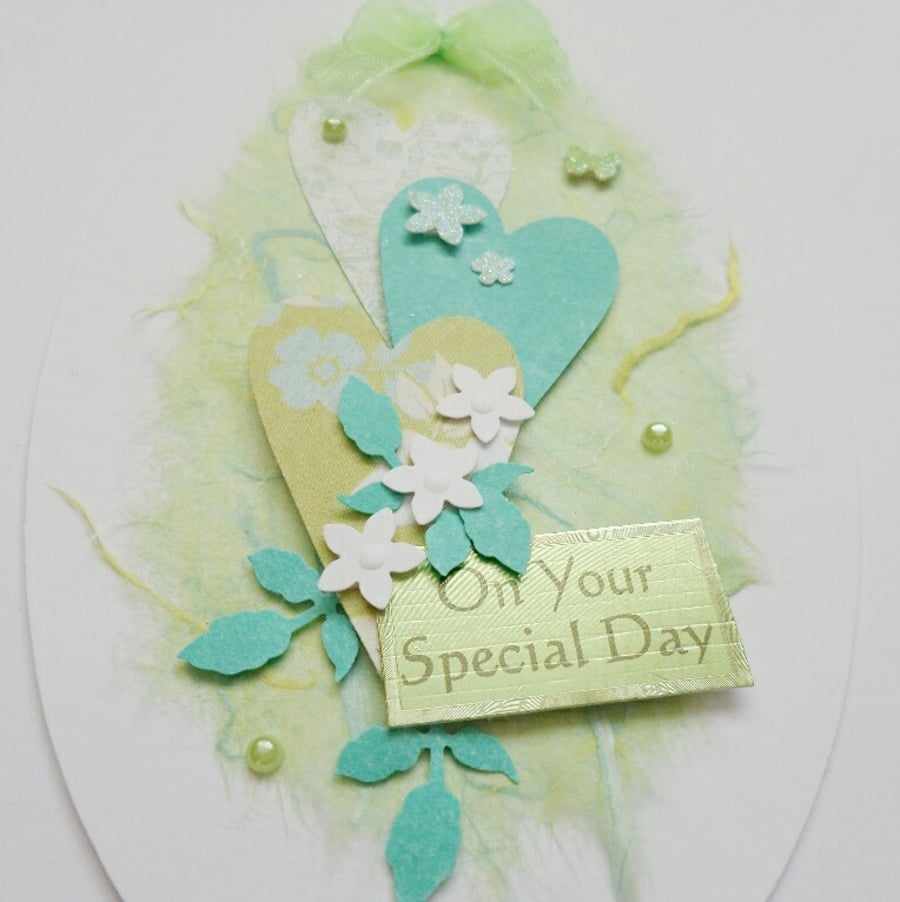 Green On Your Special Day Hearts & Flowers Card Topper