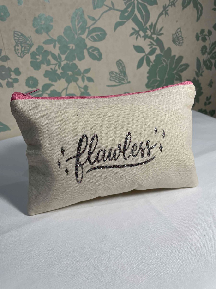 Cream Linen Mix Make Up Bag