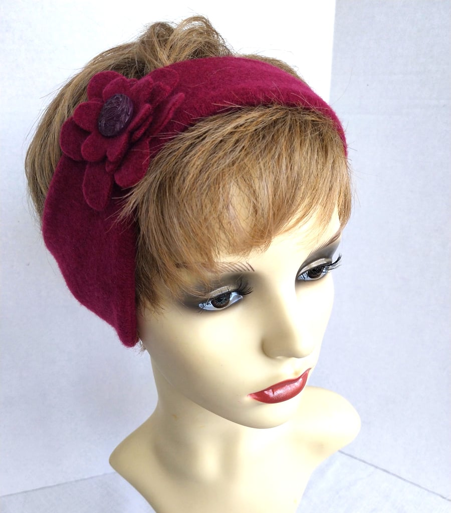 Recycled 100% Cashmere headband in Magenta with applique