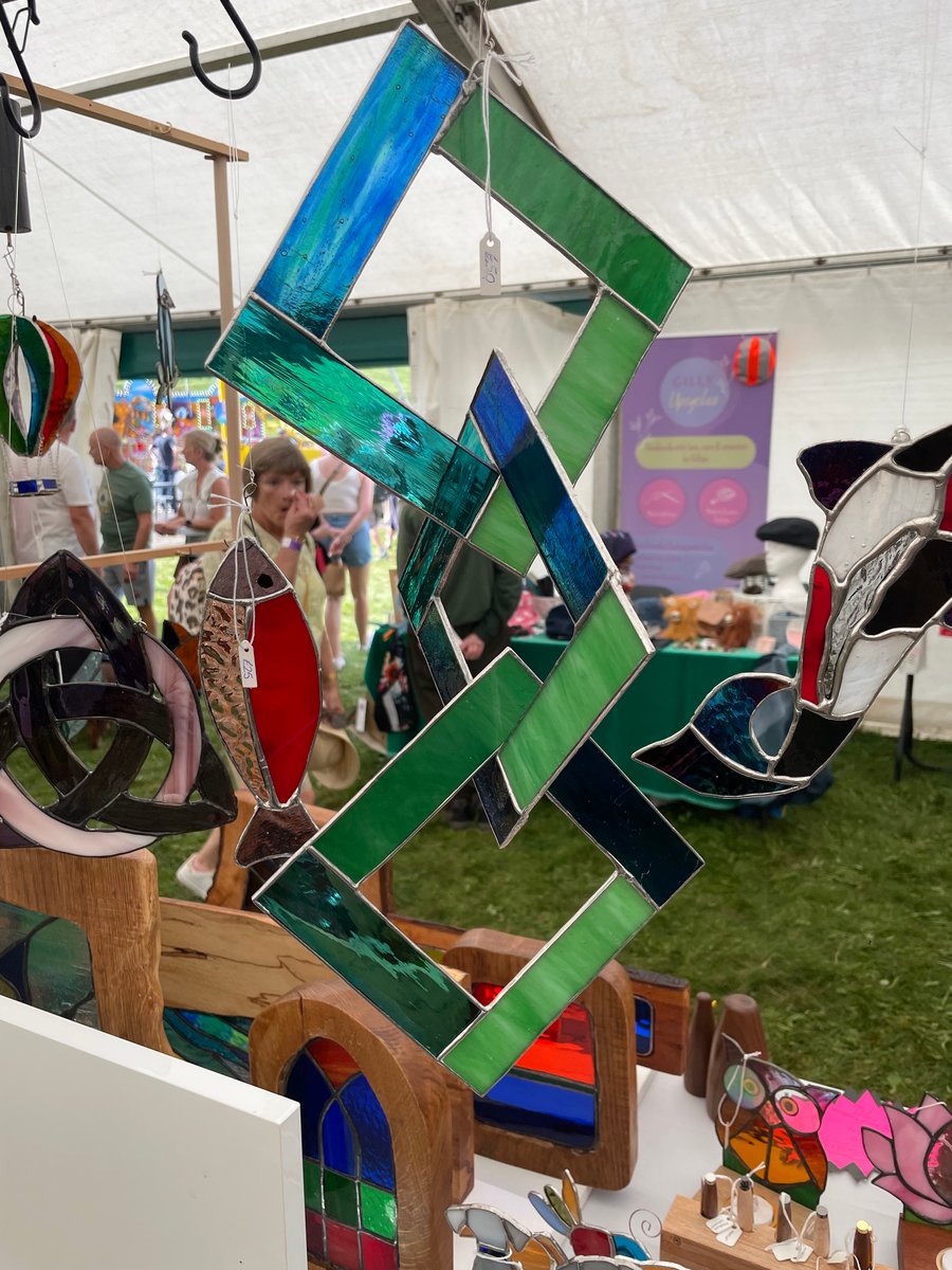 Handmade interlocking squares stained glass spinner