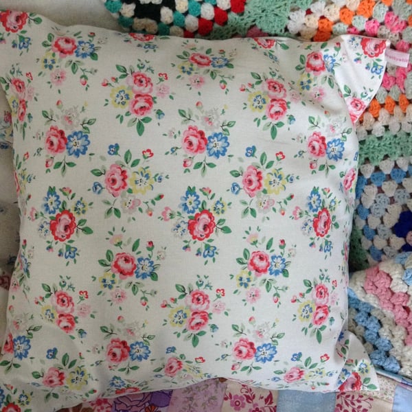 Cath kidston  Chelsea Rose design cotton  fabric cushion cover