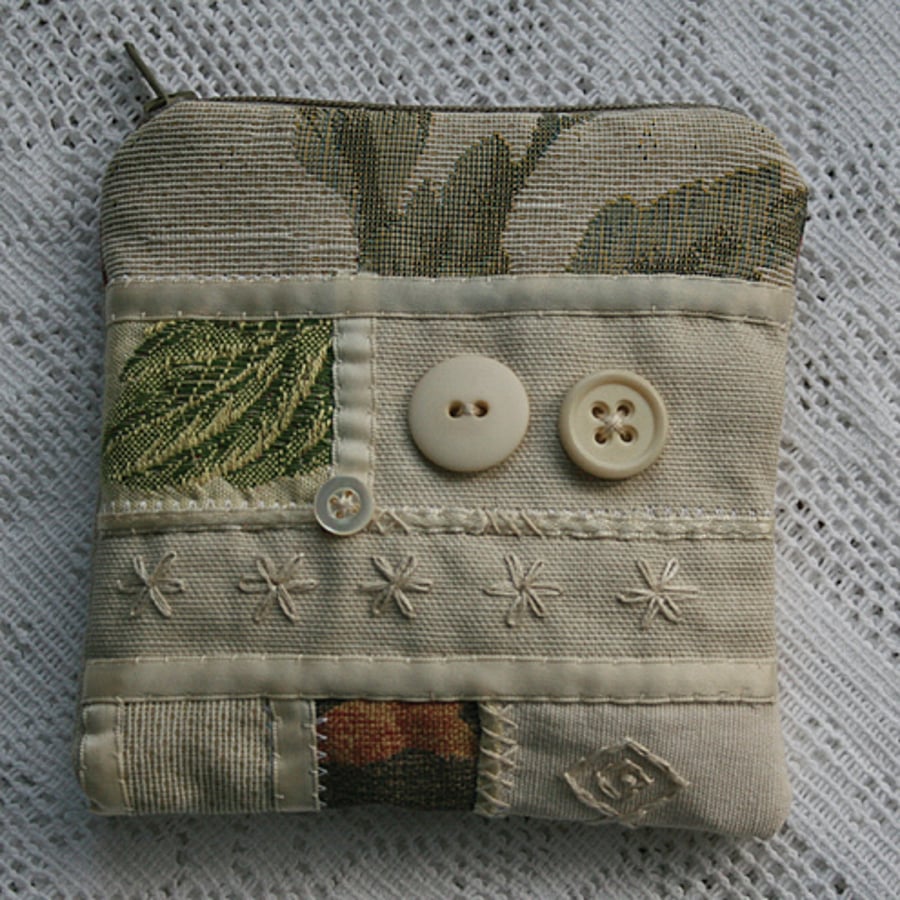 Cream patchwork purse