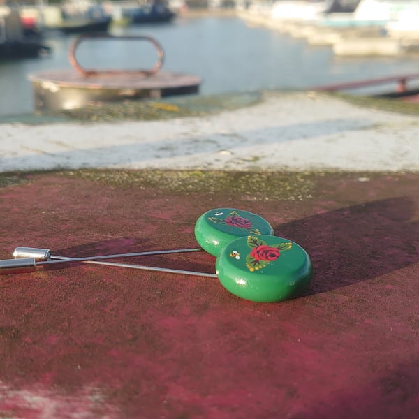 Lapel pins hand painted with canal roses