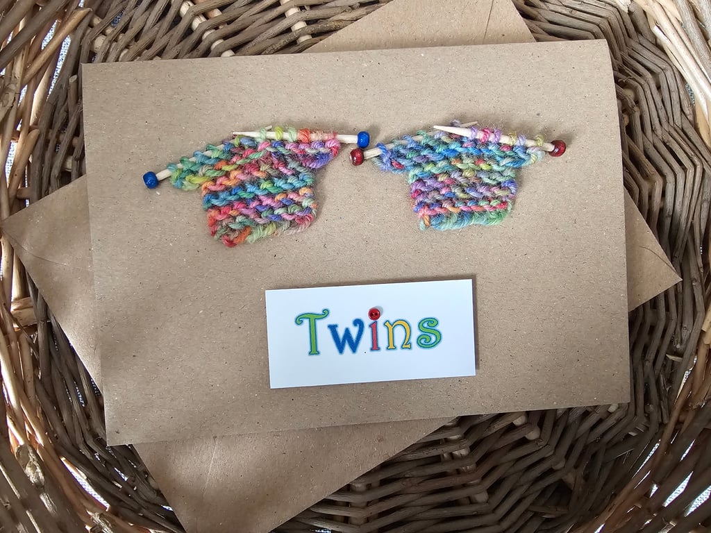 Twins Card with Small Colourful Knitted Jumpers 6" x 4" New Babies
