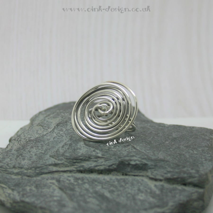Sterling silver statement ring size P