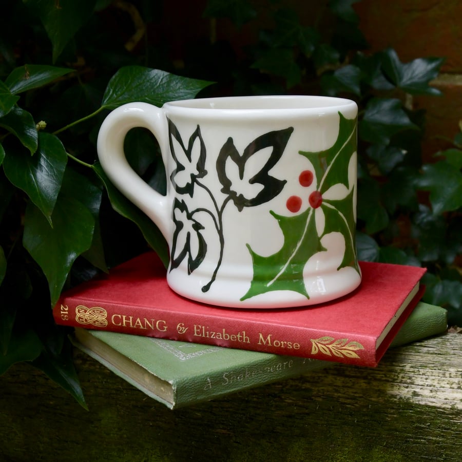 Christmas Holly and Ivy Country Mug - Hand Painted