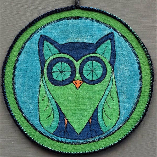 OME441 - Owl Mandala Wall Hanging-17.5cm diameter-Green-Navy-Blue-Orange-Black