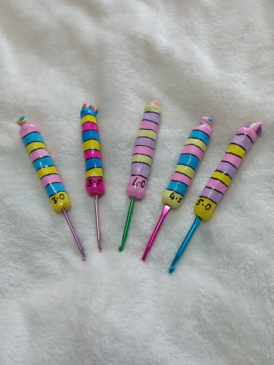 novelty flump crochet hook set 