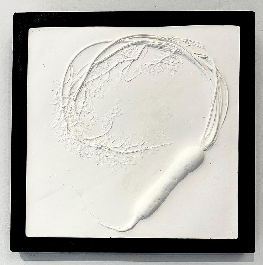 Botanical Stone Cast - Leafy Carrot