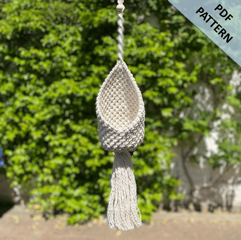 Macrame Plant Pod Pattern 