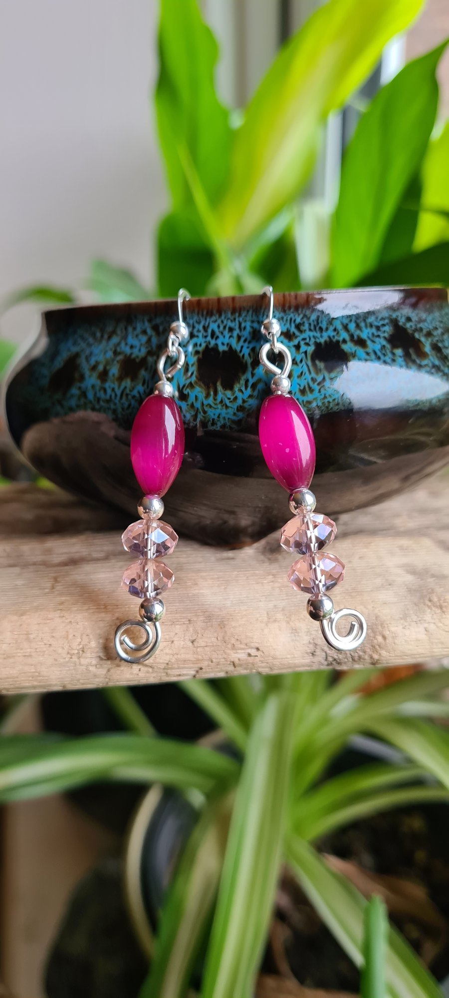 Handmade 925 Silver & Pink Glass Crystal Imitation Cats Eye Earrings Gift Boxed