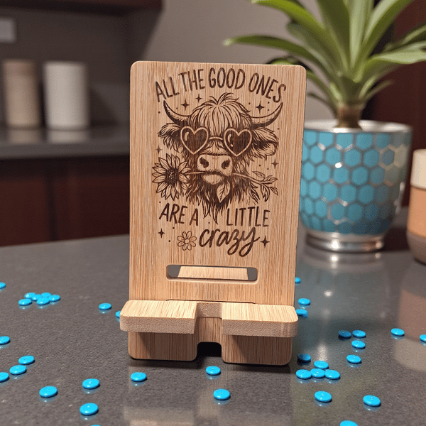 Funny Highland Cow Bamboo Phone Holder – Cute Cow Desk Stand – Gift for Cow Love